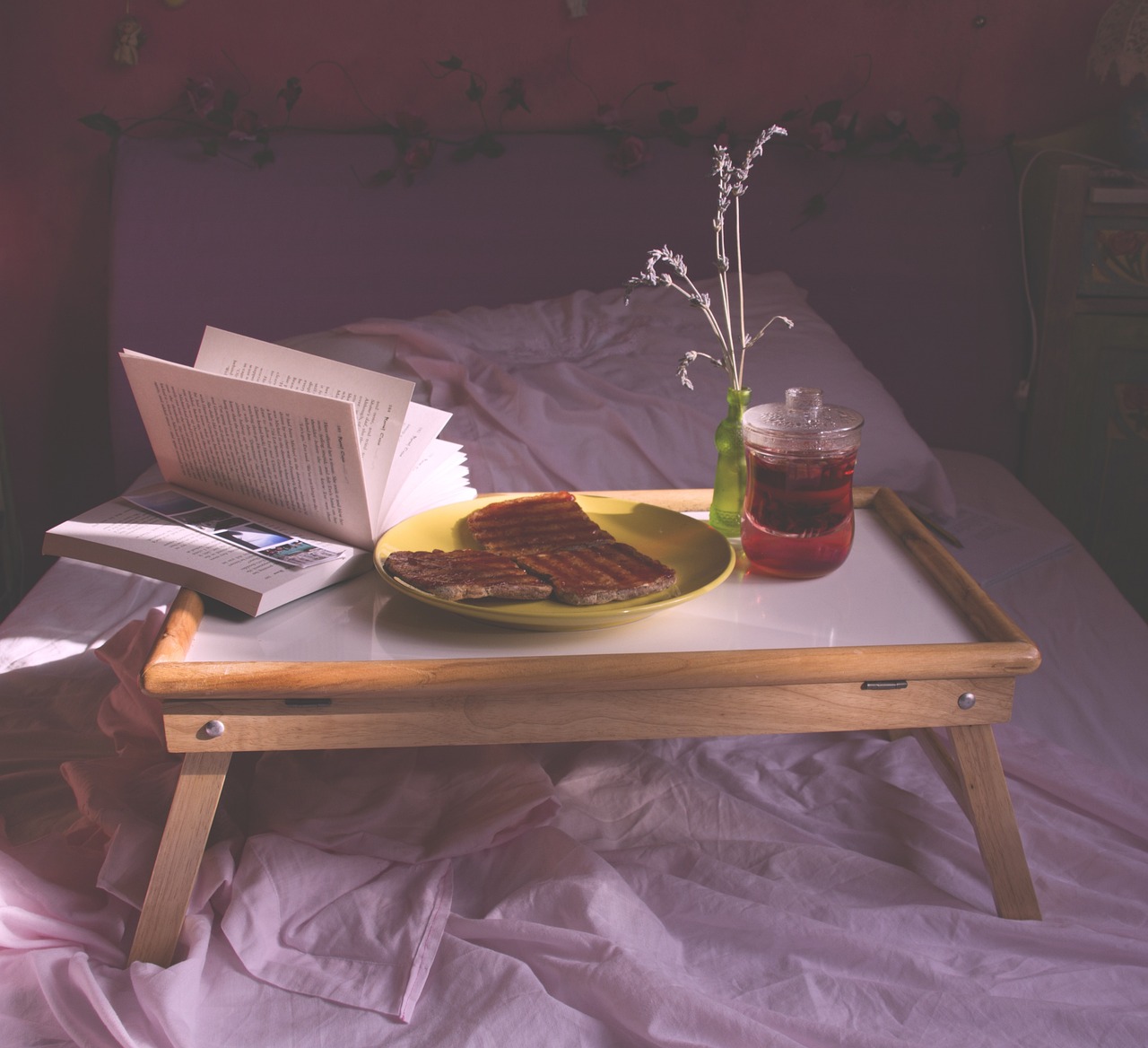 10 Easy Crafts for Celebrating World Kindness Day
